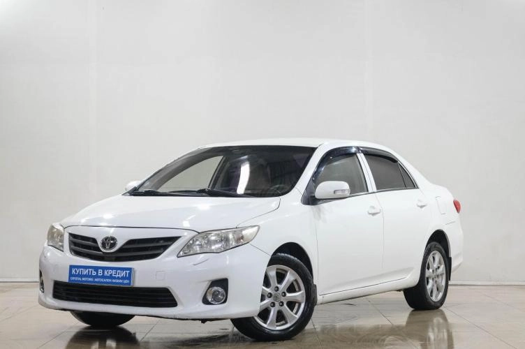 Toyota Corolla 3 из 6