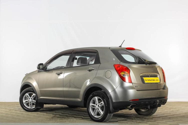 SsangYong Actyon 4 из 6