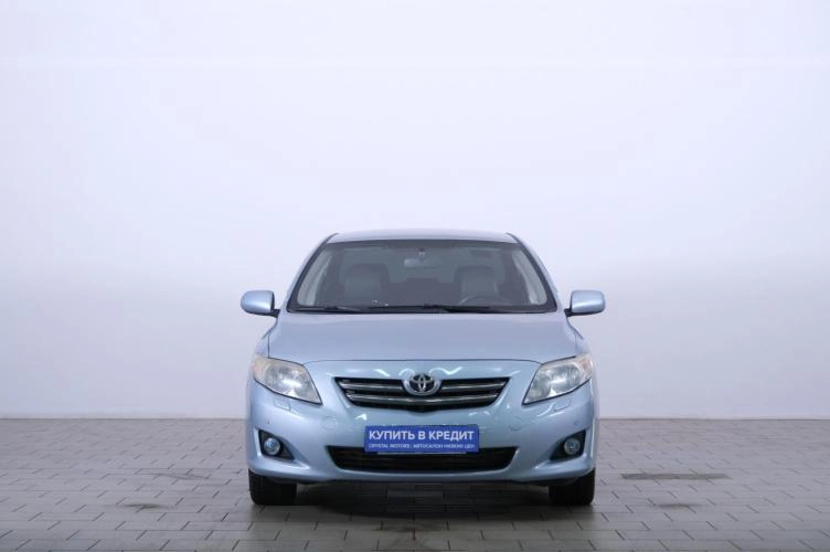 Toyota Corolla 2 из 6