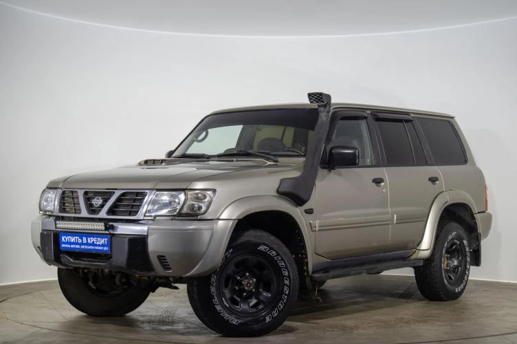 Nissan Patrol 3 из 6