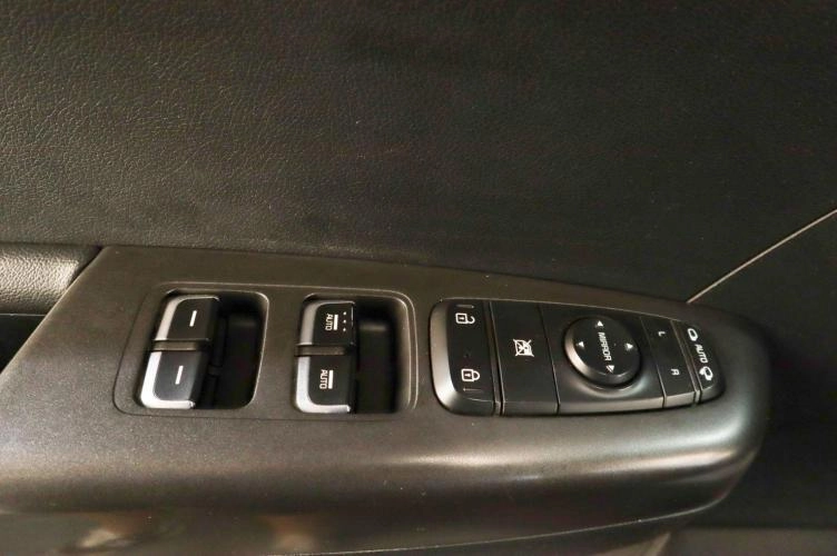 KIA Sportage 7 из 18