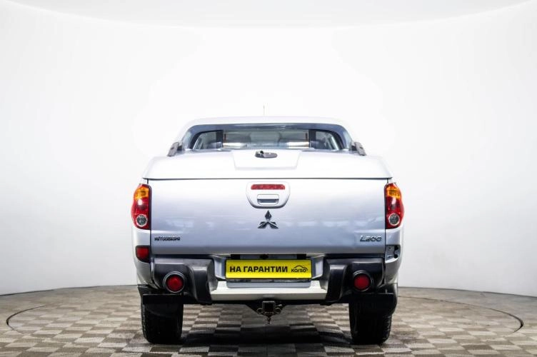 Mitsubishi L200 5 из 6
