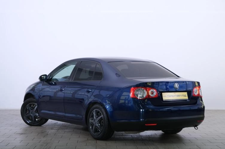 Volkswagen Jetta 4 из 6