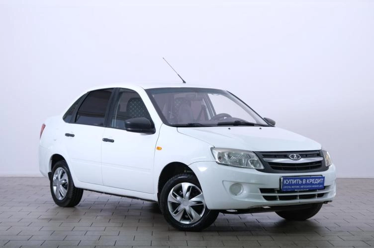 ВАЗ (LADA) Granta 1 из 6