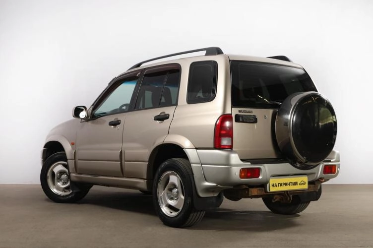 Suzuki Grand Vitara 4 из 6