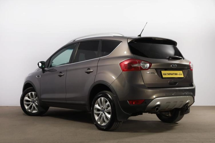 Ford Kuga 4 из 6