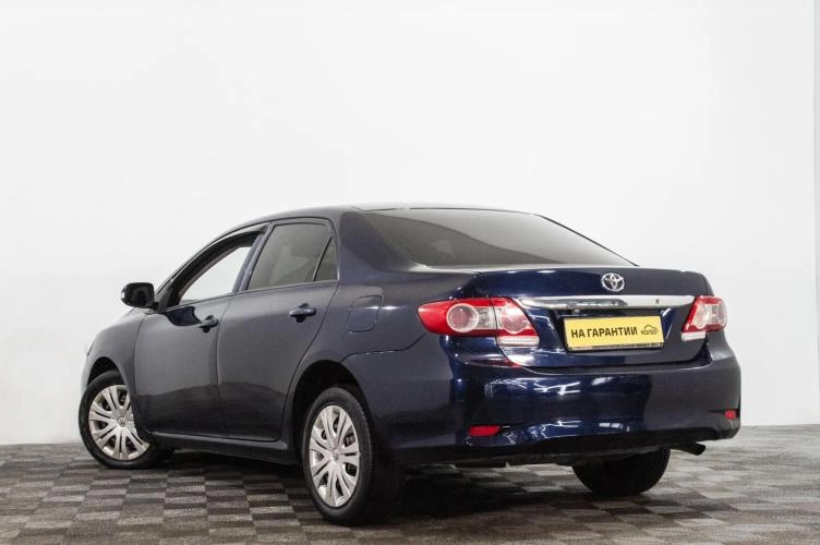 Toyota Corolla 6 из 6