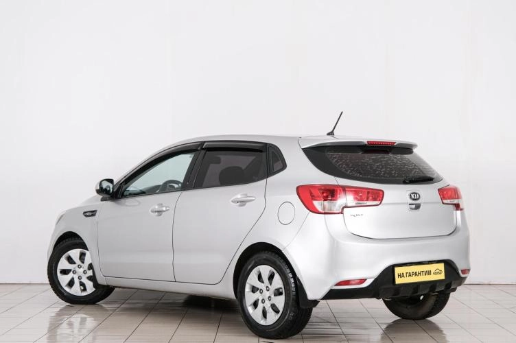 KIA Rio 4 из 6