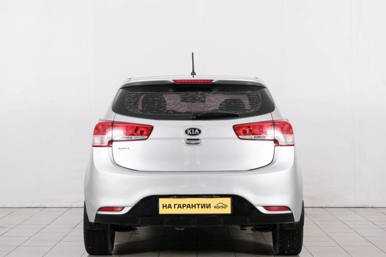 KIA Rio 5 из 6