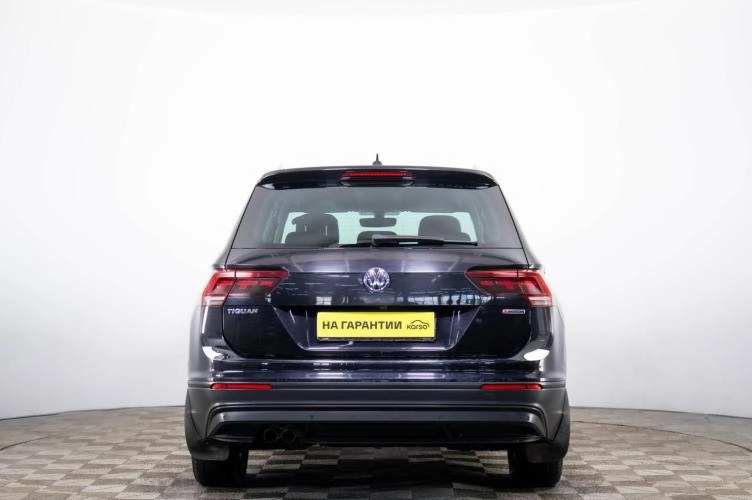 Volkswagen Tiguan 5 из 6