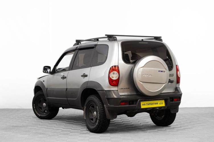 Chevrolet Niva 6 из 6