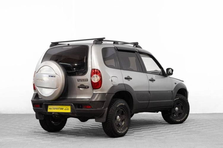 Chevrolet Niva 4 из 6