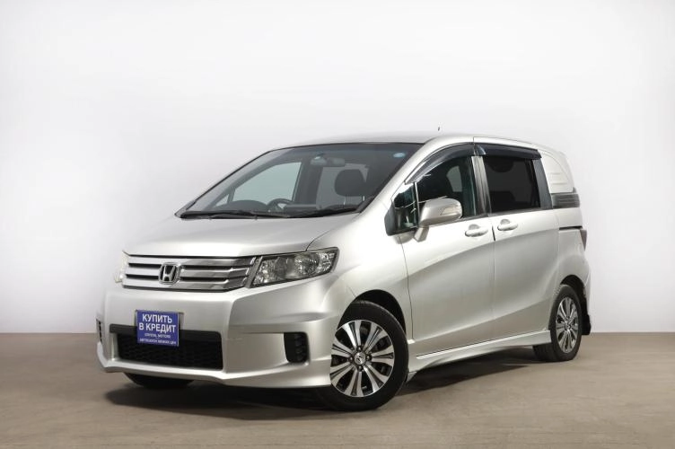 Honda Freed 3 из 6