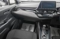 Toyota C-HR 20 из 24