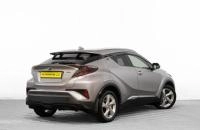 Toyota C-HR 4 из 24
