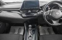 Toyota C-HR 17 из 24