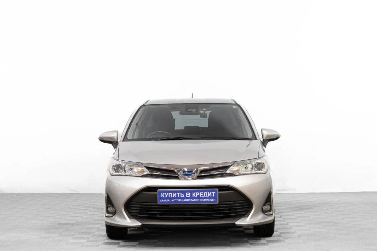 Toyota Corolla Fielder 2 из 6
