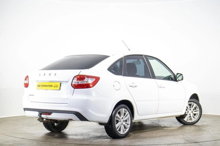 ВАЗ (LADA) Granta 4 из 6