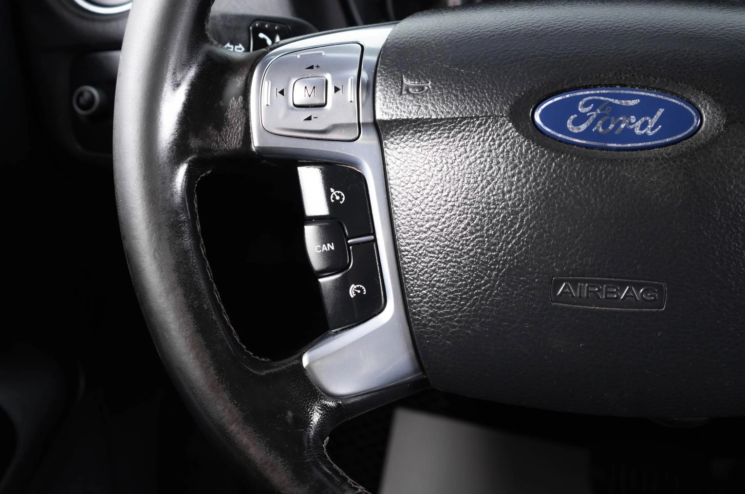 Ford Mondeo 16 из 22