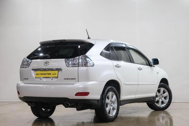 Toyota Harrier 6 из 6