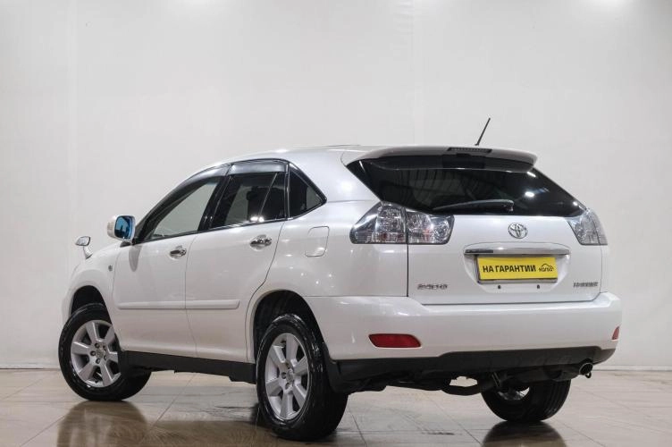 Toyota Harrier 4 из 6