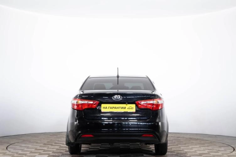 KIA Rio 5 из 6