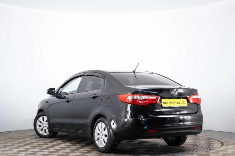 KIA Rio 6 из 6