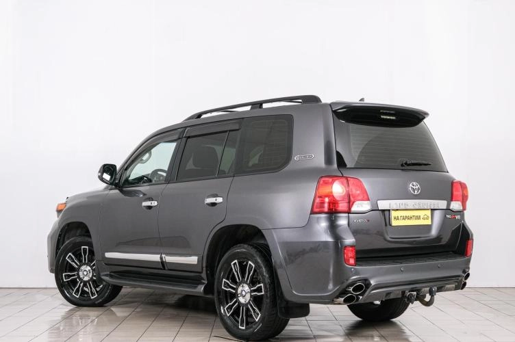 Toyota Land Cruiser 4 из 6