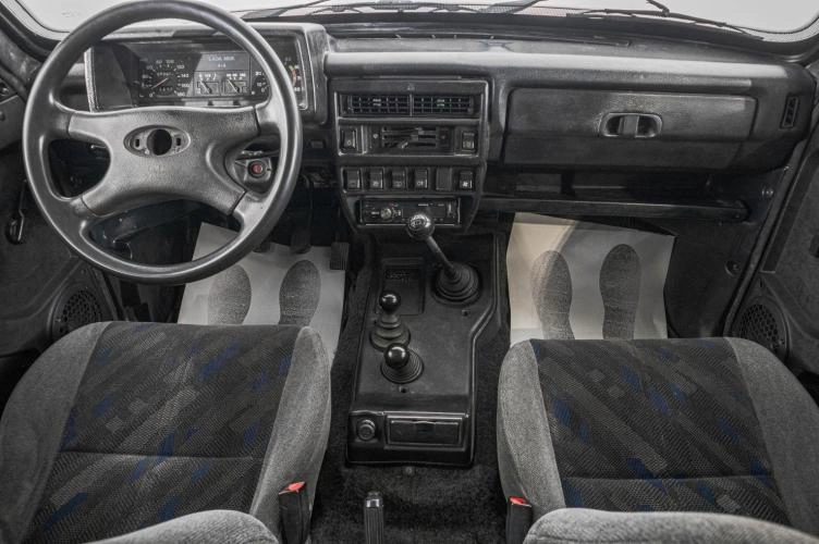 ВАЗ (LADA) 4x4 (Нива) 9 из 18