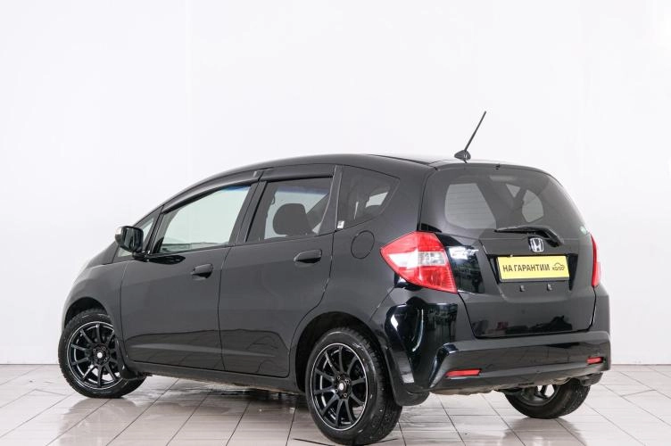 Honda Fit 4 из 6
