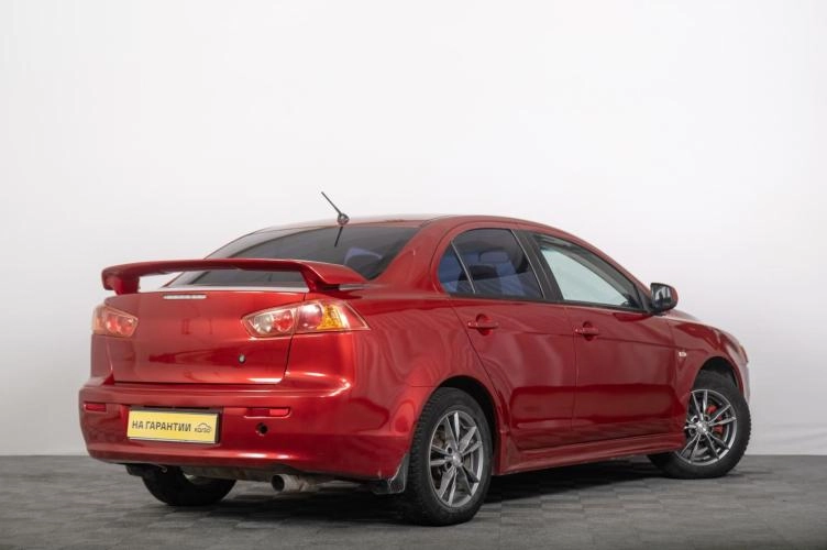 Mitsubishi Lancer 5 из 6