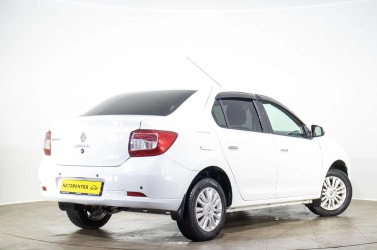 Renault Logan 4 из 6