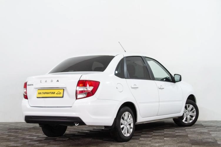 ВАЗ (LADA) Granta 4 из 6