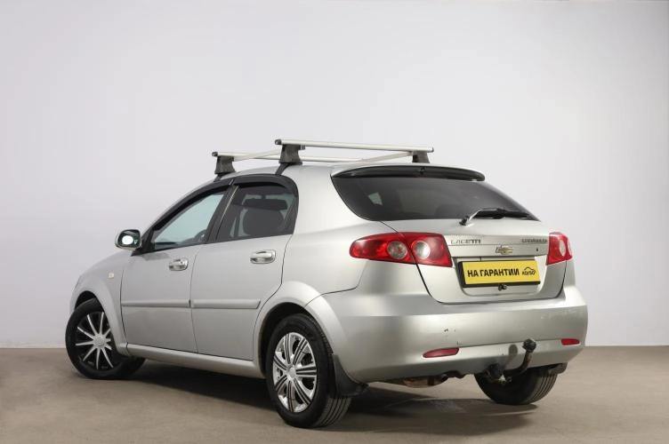 Chevrolet Lacetti 4 из 6