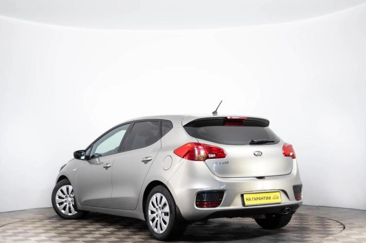 KIA cee'd 6 из 6