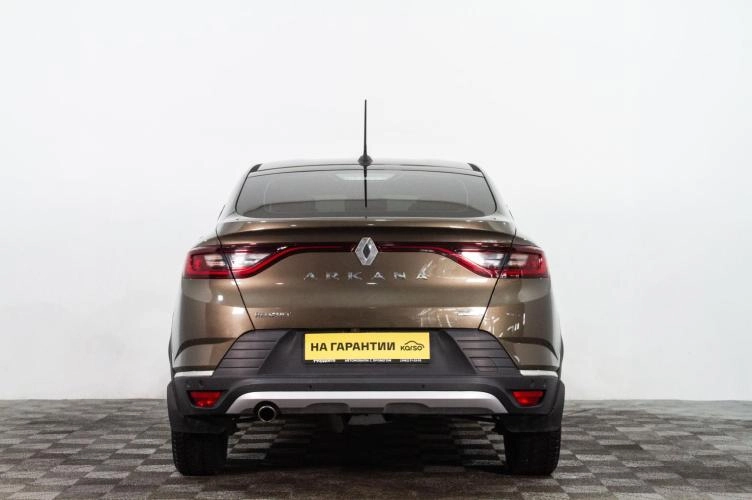 Renault Arkana 5 из 6