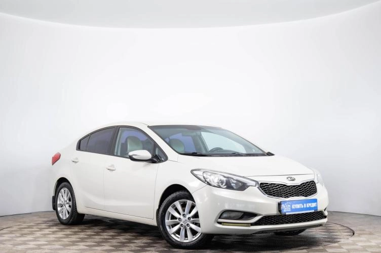 KIA Cerato 1 из 6