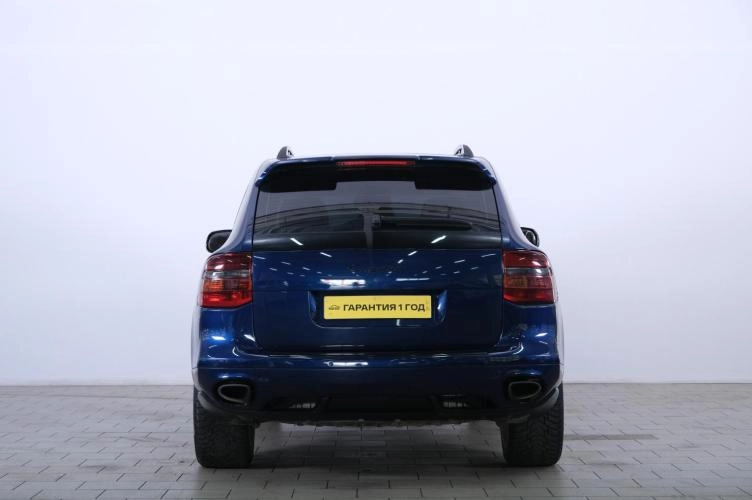 Porsche Cayenne 5 из 6
