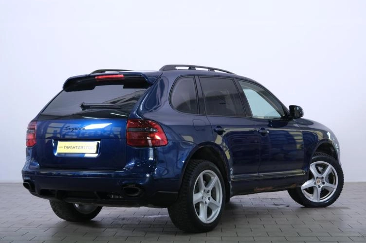 Porsche Cayenne 6 из 6