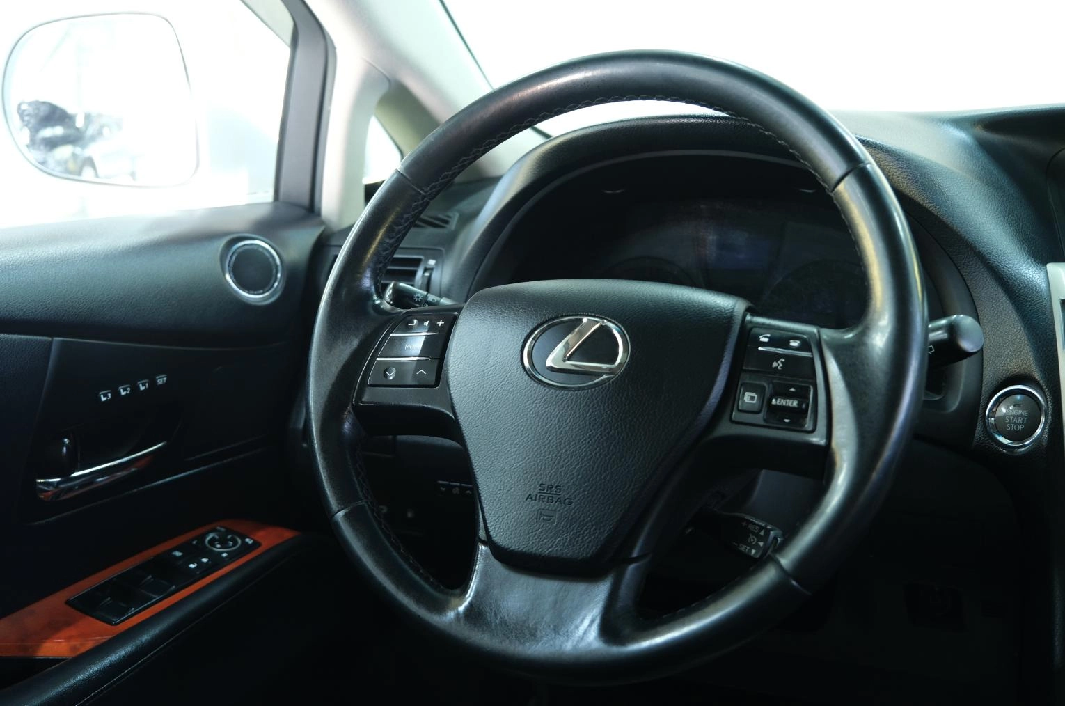 Lexus RX 12 из 24