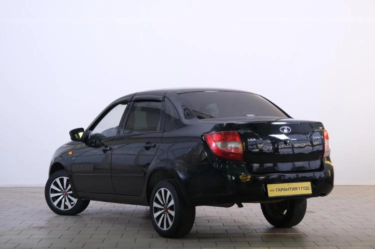 ВАЗ (LADA) Granta 4 из 6