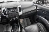 Mitsubishi Outlander 25 из 30
