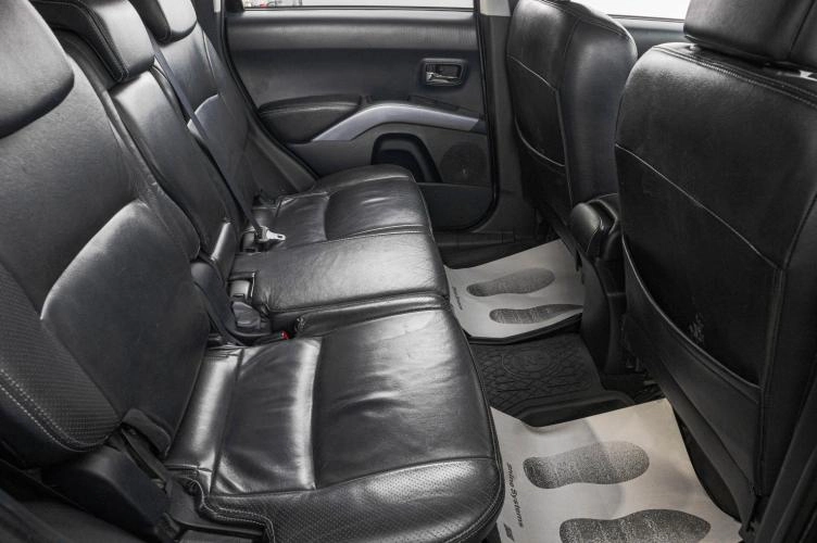 Mitsubishi Outlander 28 из 30