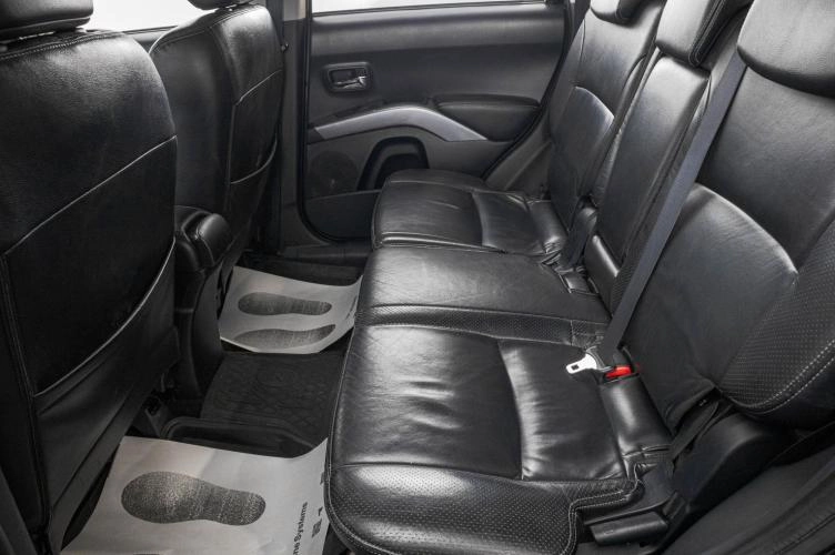 Mitsubishi Outlander 27 из 30