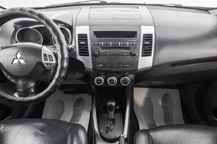 Mitsubishi Outlander 18 из 30