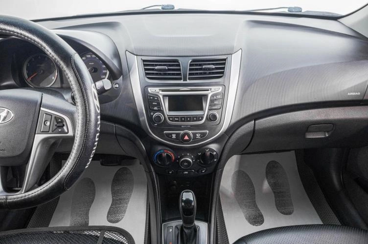 Hyundai Solaris 15 из 23