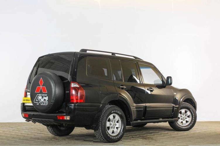 Mitsubishi Pajero 6 из 6