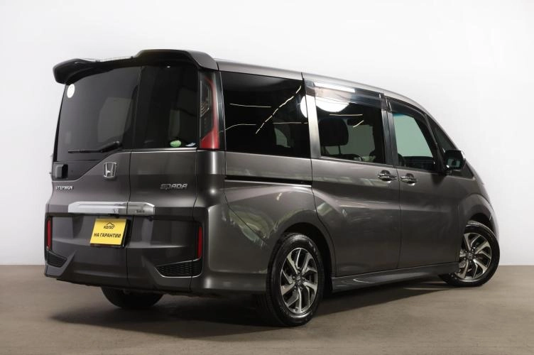 Honda Stepwgn Spada 6 из 6