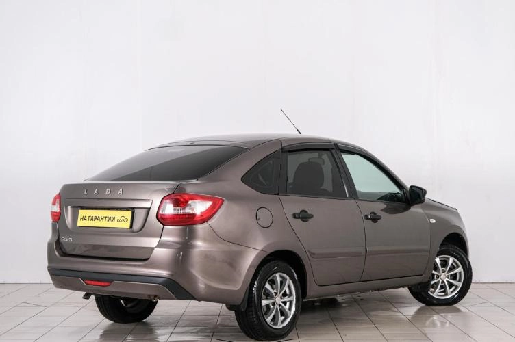 ВАЗ (LADA) Granta 6 из 6