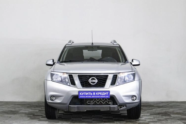 Nissan Terrano 2 из 6